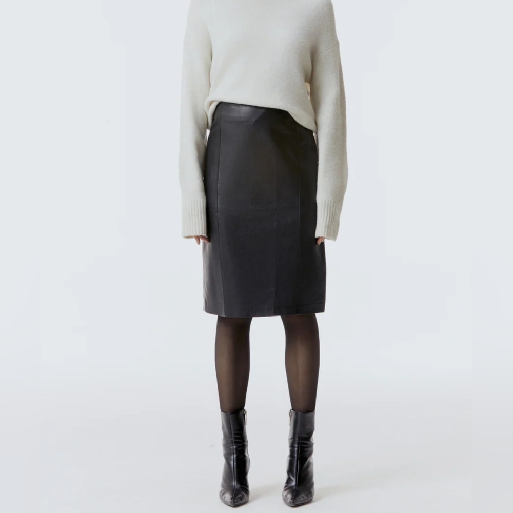 Vintage Sterling Stall Black Leather Skirt